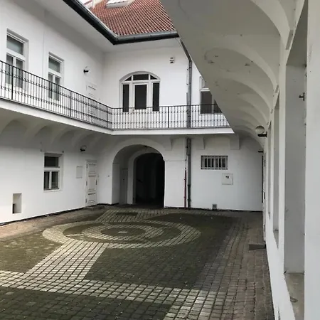 Dh Duomo Ii דירה קושיצה